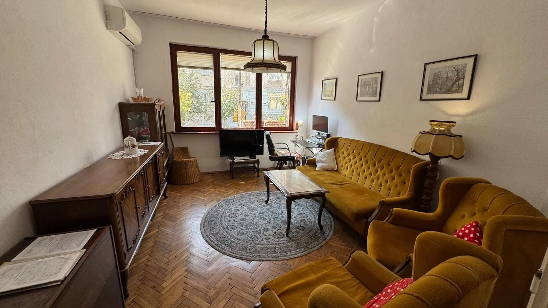 Charming Sea Garden Apartment location